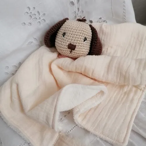 Doudou plat chien au crochet  en coton oeko-tex double gaze et éponge bambou bio