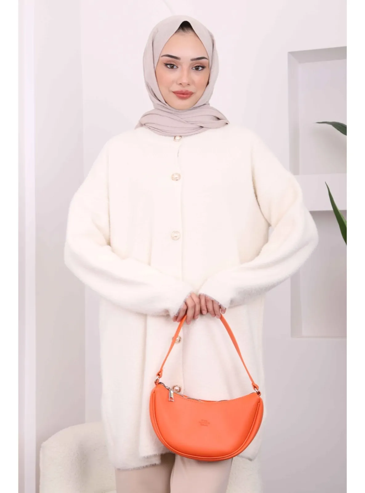 Ecru - Knit Cardigan