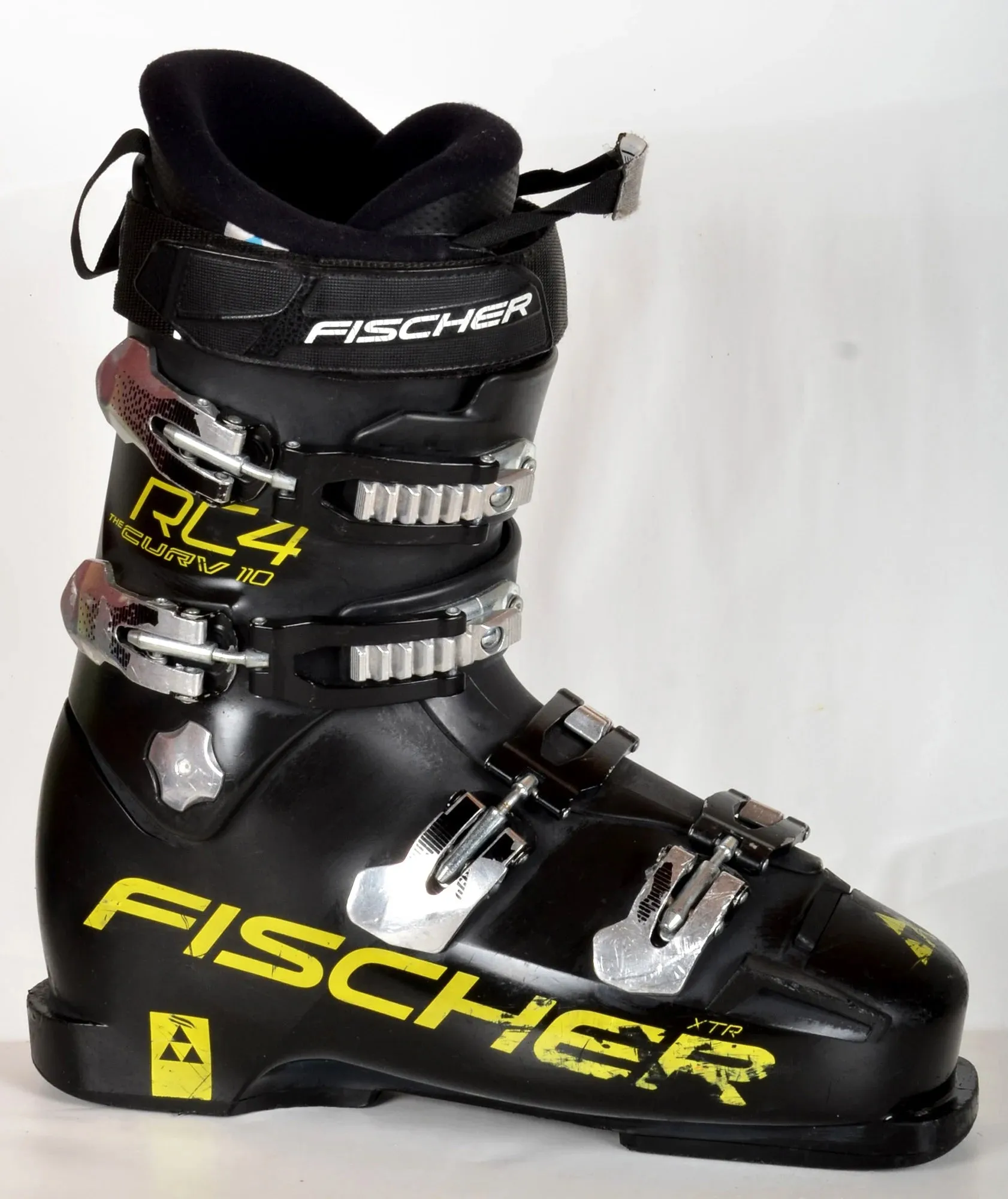 Fischer RC4 CURV 110 black / yellow - Chaussures de ski d'occasion