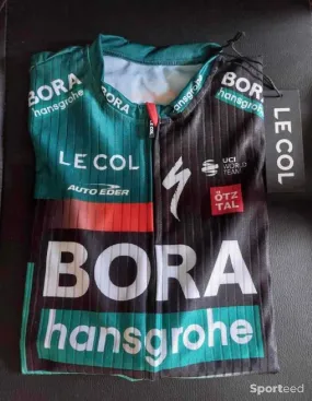Maillot le col race bora hansgrohe 2023 neuf Ajouté le : 08/10/2023